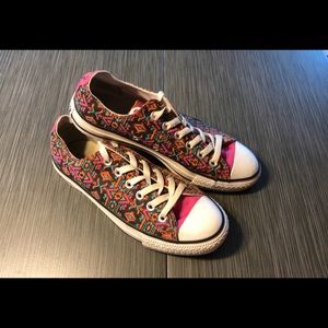 Converse Graphic Sneakers